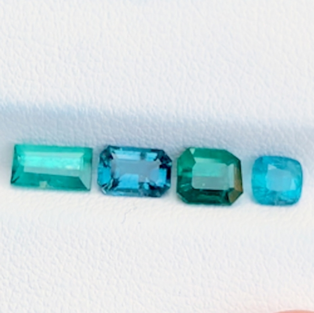 Tourmaline (Paraiba?) Parcel - Picture 6 of 6